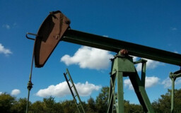 Татарстан вопреки сложностям успешно развивает нефтепереработку и машиностроение