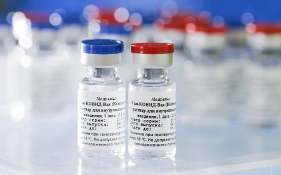 Главный санитарный врач Татарстана назвала отличия между двумя вакцинами от COVID-19