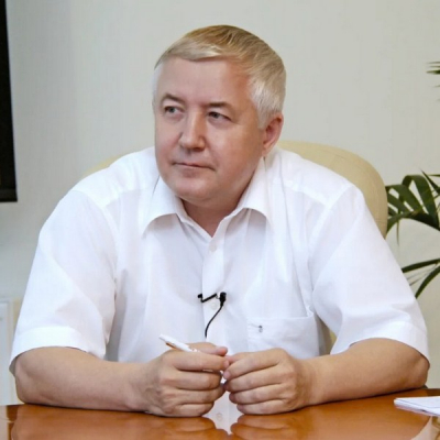 МУХАМАДЕЕВ Рустам Набиуллович